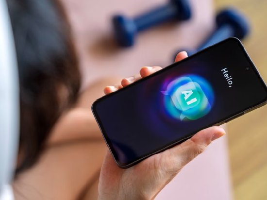 AI模型使用超现实方言对话 混合诗意文字与科技圈黑话